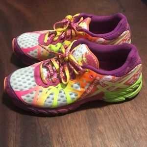 ASICS gel noosa Trotters 9 shoes